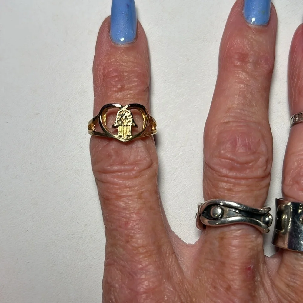 Hamsa 🪬 Heart Ring